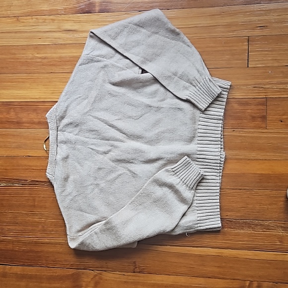 Cardigan - Picture 2 of 3